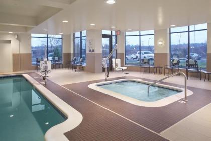 Hilton Garden Inn Akron - image 11