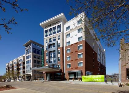 Courtyard by Marriott Akron Downtown - image 6