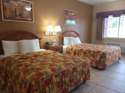 La Copa Inn Alamo - image 12