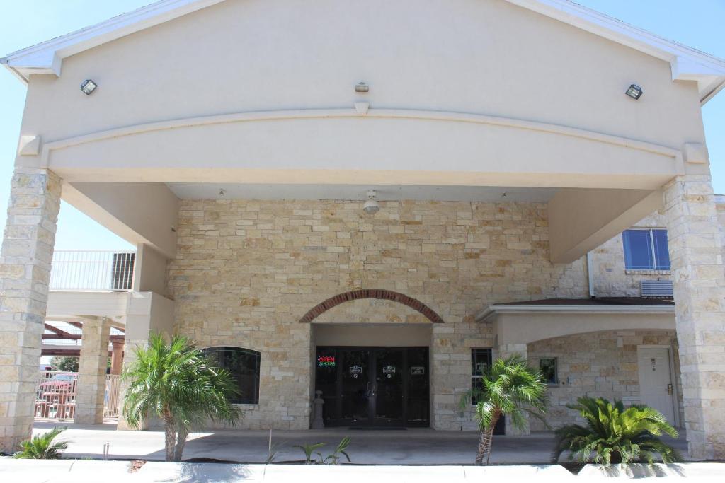 La Copa Inn Alamo - image 4