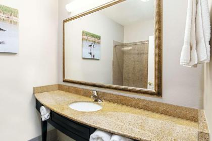 La Quinta by Wyndham Alamo-McAllen East - image 10