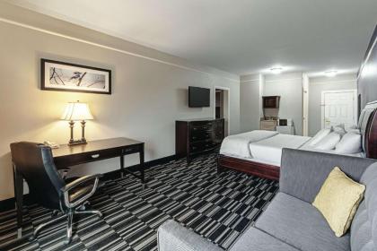 La Quinta by Wyndham Alamo-McAllen East - image 11