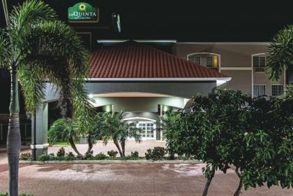 La Quinta by Wyndham Alamo-McAllen East - image 8