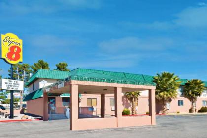 Super 8 by Wyndham Alamogordo Alamogordo