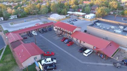 Valley Motel