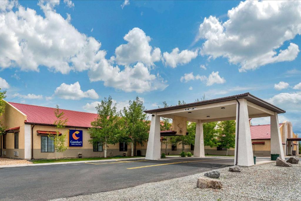 Comfort Inn & Suites Alamosa - main image