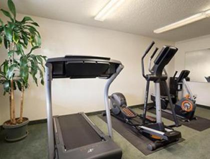 Days Inn by Wyndham Alamosa - image 10