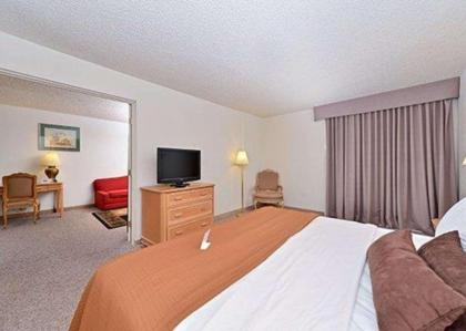 Rodeway Inn Alamosa - image 10