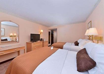 Rodeway Inn Alamosa - image 11
