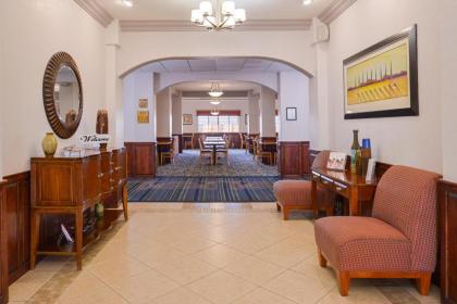 Holiday Inn Express Hotel & Suites Alamosa an IHG Hotel - image 15