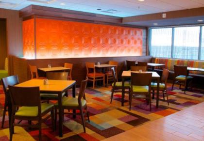 Fairfield Inn & Suites by Marriott Alamosa - image 10