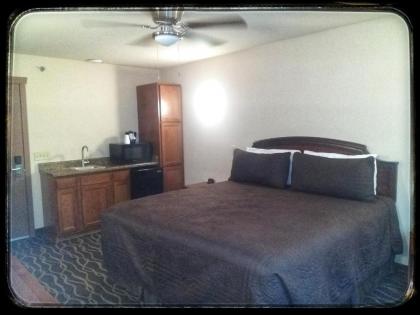 The Sunset Inn - image 2
