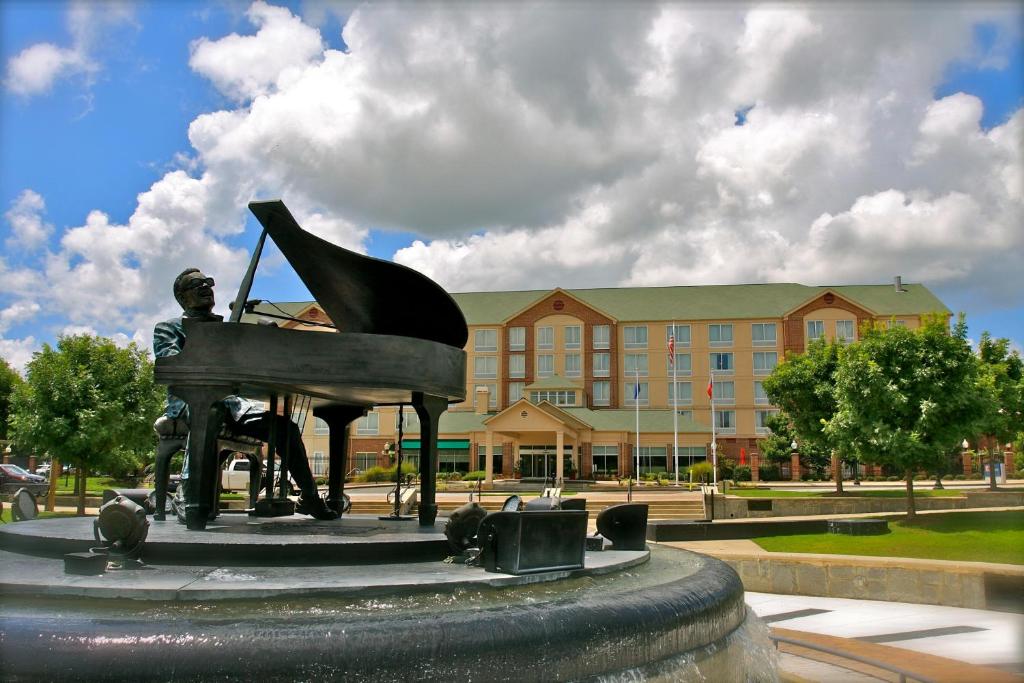 Hilton Garden Inn Albany - main image