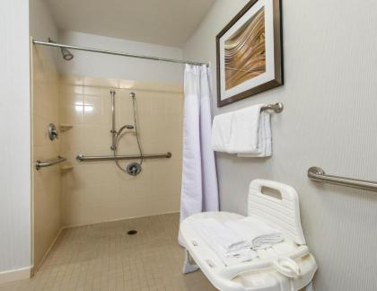Courtyard by Marriott Albany - image 4