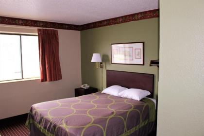 Knights Inn Albany - image 2