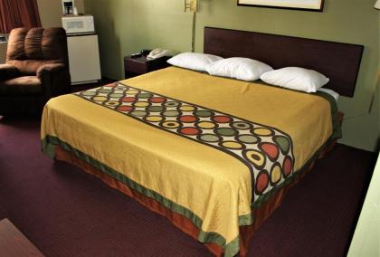Knights Inn Albany - image 5