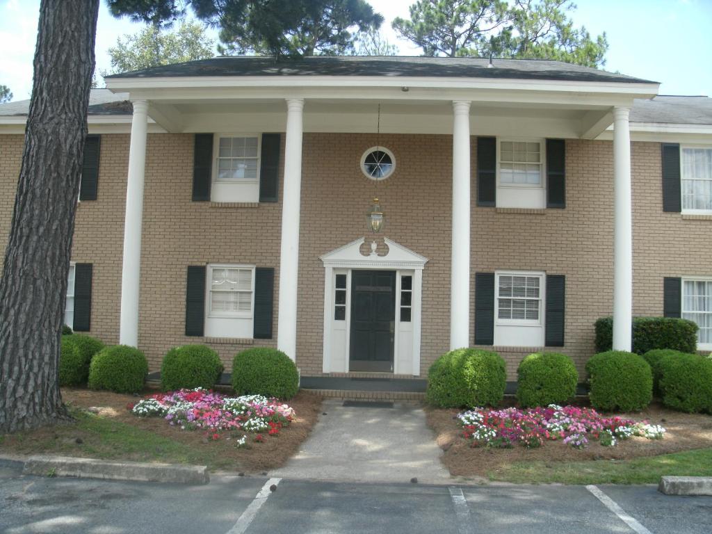 Merry Acres Inn - main image