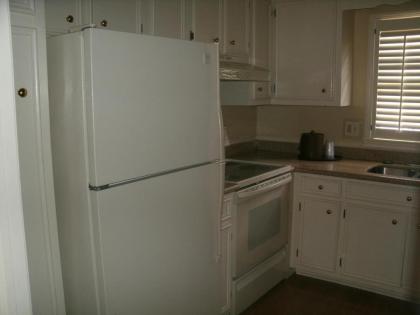 Merry Acres Inn - image 10