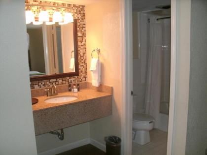 Merry Acres Inn - image 15