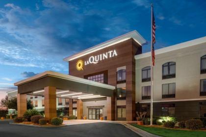 La Quinta Inn & Suites by Wyndham-Albany GA - image 13