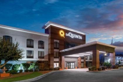 La Quinta Inn & Suites by Wyndham-Albany GA - image 14