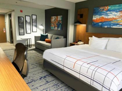 La Quinta Inn & Suites by Wyndham-Albany GA - image 6