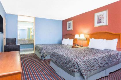 Days Inn by Wyndham Albany - image 5