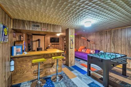 Lake View Escape - 1 Mile From Wisdom Dock! - image 13