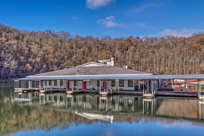 Lake View Escape - 1 Mile From Wisdom Dock! - image 4
