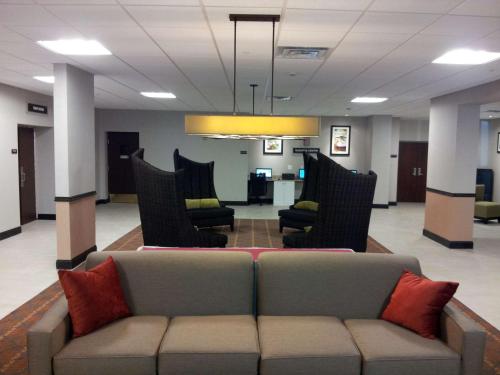 SureStay Plus Hotel by Best Western Albany Airport - image 5