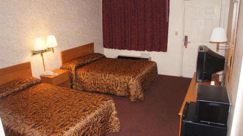 Red Carpet Inn Albany - image 5