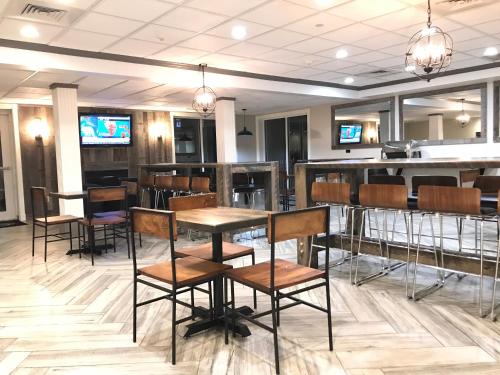 Cresthill Suites SUNY University Albany - image 2
