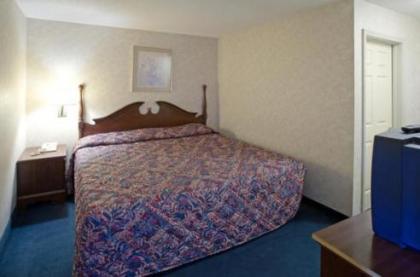 America's Best Value Inn and Suites Albemarle - image 4