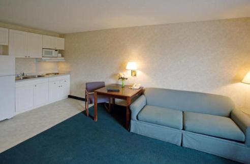 America's Best Value Inn and Suites Albemarle - image 5