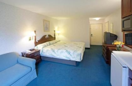 America's Best Value Inn and Suites Albemarle - image 8