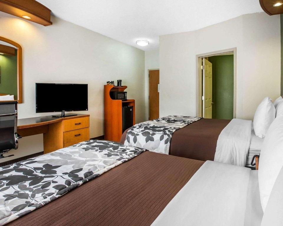 Sleep Inn & Suites Albemarle - image 6