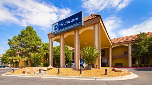 Best Western Airport Albuquerque InnSuites Hotel & Suites - main image