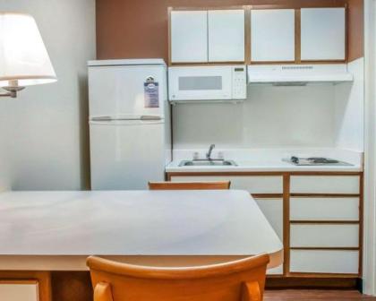 Suburban Extended Stay Albuquerque - image 5