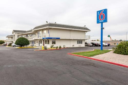 Motel 6-Albuquerque NM - South - Airport - main image