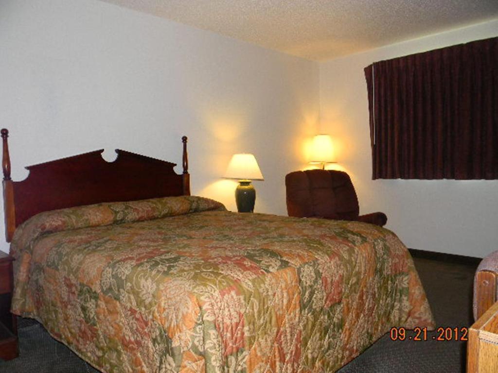 American Inn-Alexander City - image 6