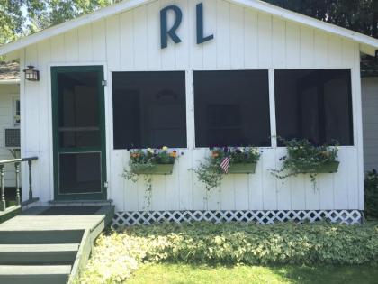 Rock Ledge Motel - image 2