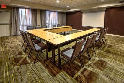 Courtyard by Marriott Alexandria - image 9