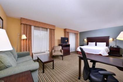 Hampton Inn & Suites Fort Belvoir Alexandria South