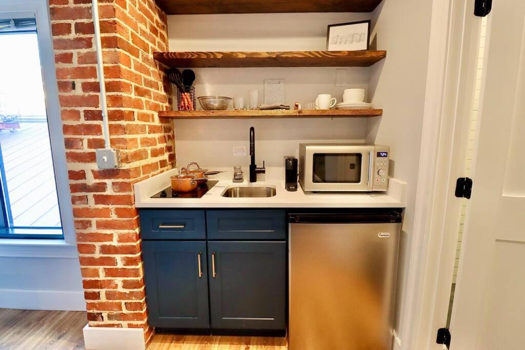 The Jefferson Suite at Prince Street Inn - image 4