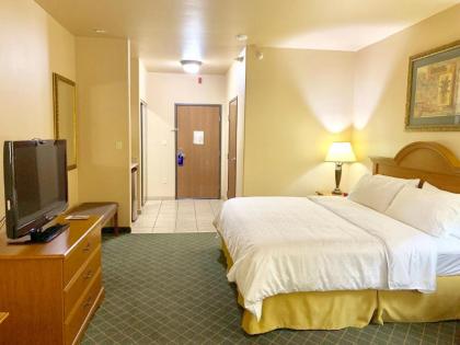 Holiday Inn Express Hotel and Suites Alice an IHG Hotel - image 17