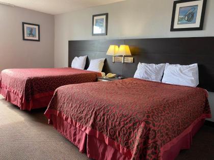 Days Inn by Wyndham Alice - image 3