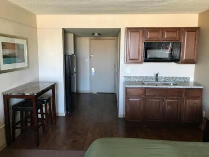Allen Park Motor Lodge - image 10