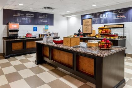 Hampton Inn & Suites Dallas-Allen - image 14