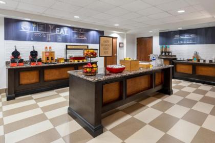 Hampton Inn & Suites Dallas-Allen - image 15