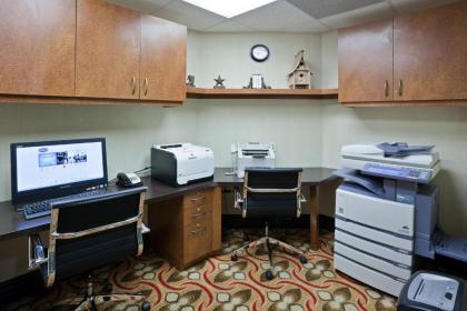 Hampton Inn & Suites Dallas-Allen - image 21